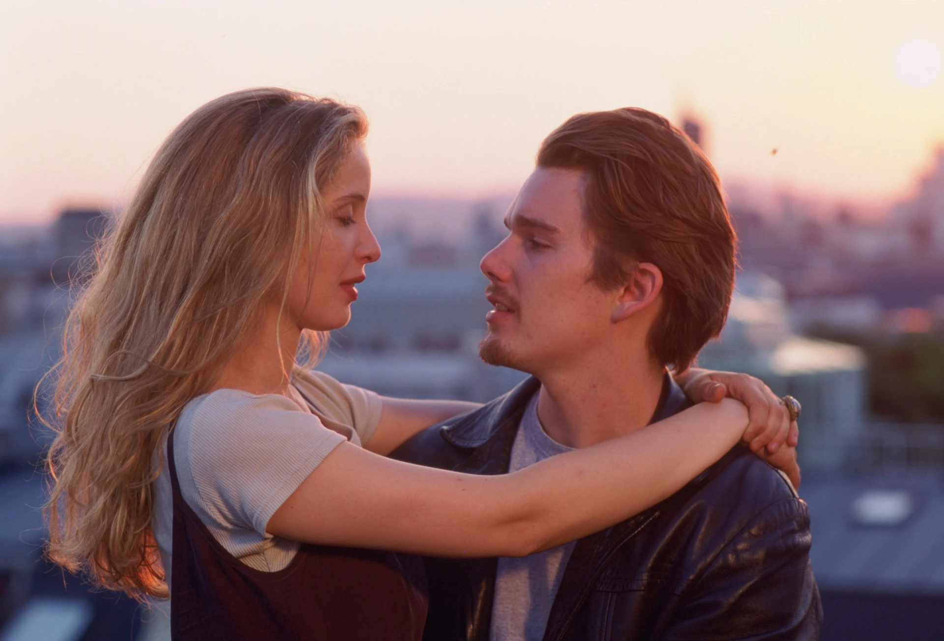Mastering Natural Dialogue in your Screenplay